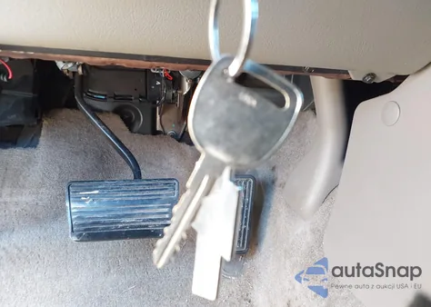 2004 Chevrolet Tahoe Lt from USA, damaged, VIN 1GNEC13Z44R291611